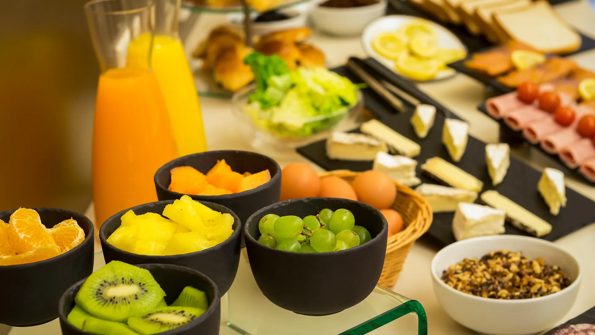 Hotel Le Tourville By Inwood Hotels Paris France