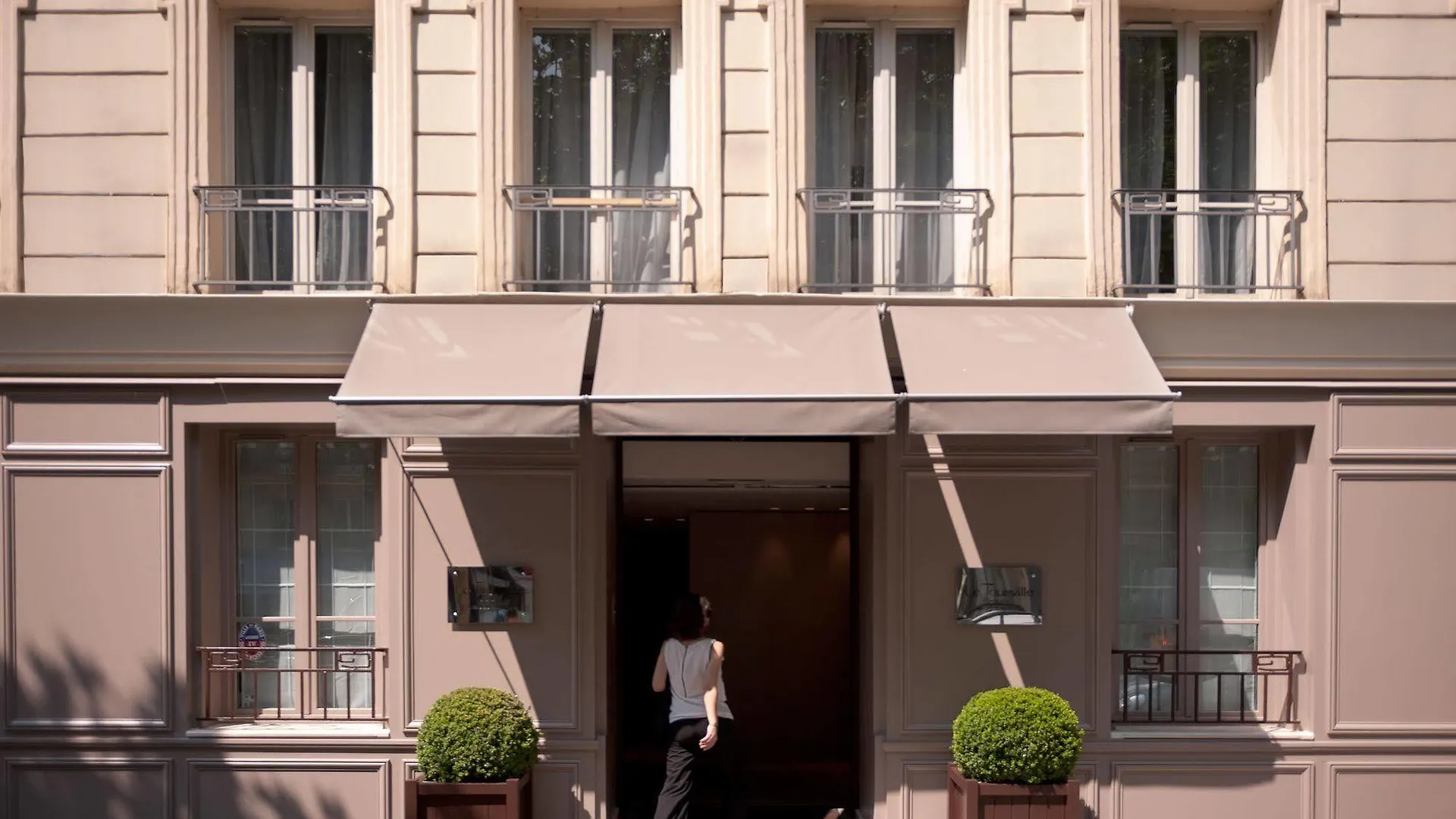Hotel Le Tourville By Inwood Hotels Paris France