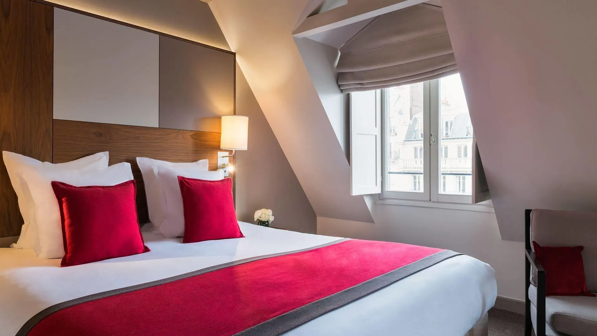 Hotel Le Tourville By Inwood Hotels Paris