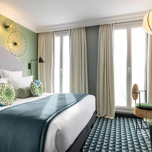 Le Clark Paris