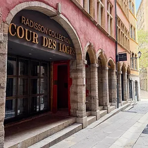 Cour Des Loges Lyon, A Radisson Collection 5*, Lyon Fransa
