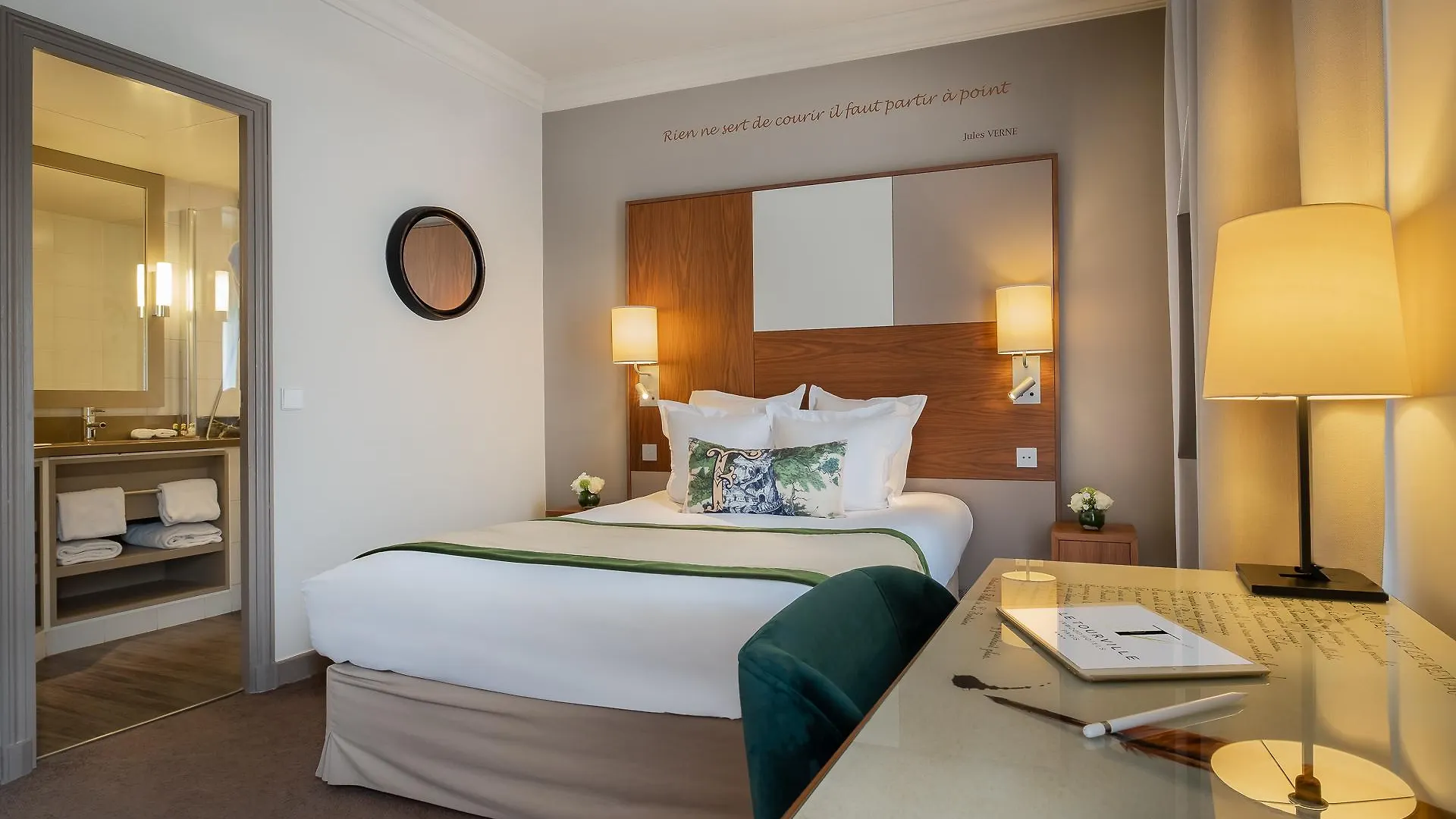Hotel Le Tourville By Inwood Hotels París