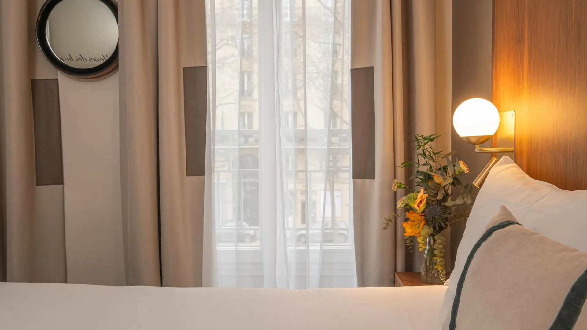 Hotel Le Tourville By Inwood Hotels París